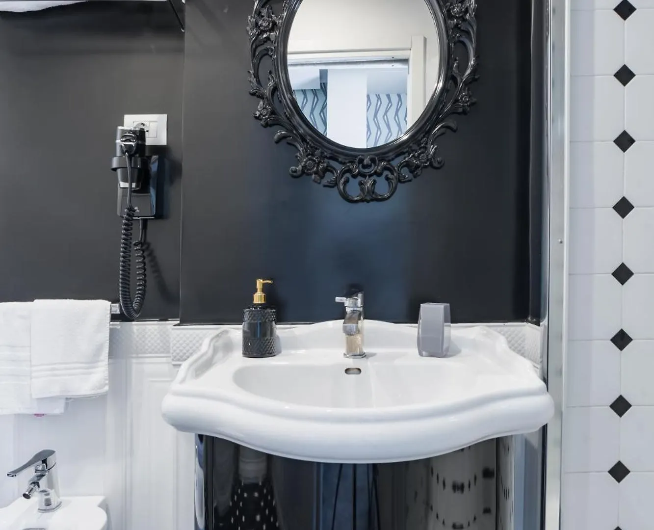 Weaver Suites By Dimorra Naples Aparthotel