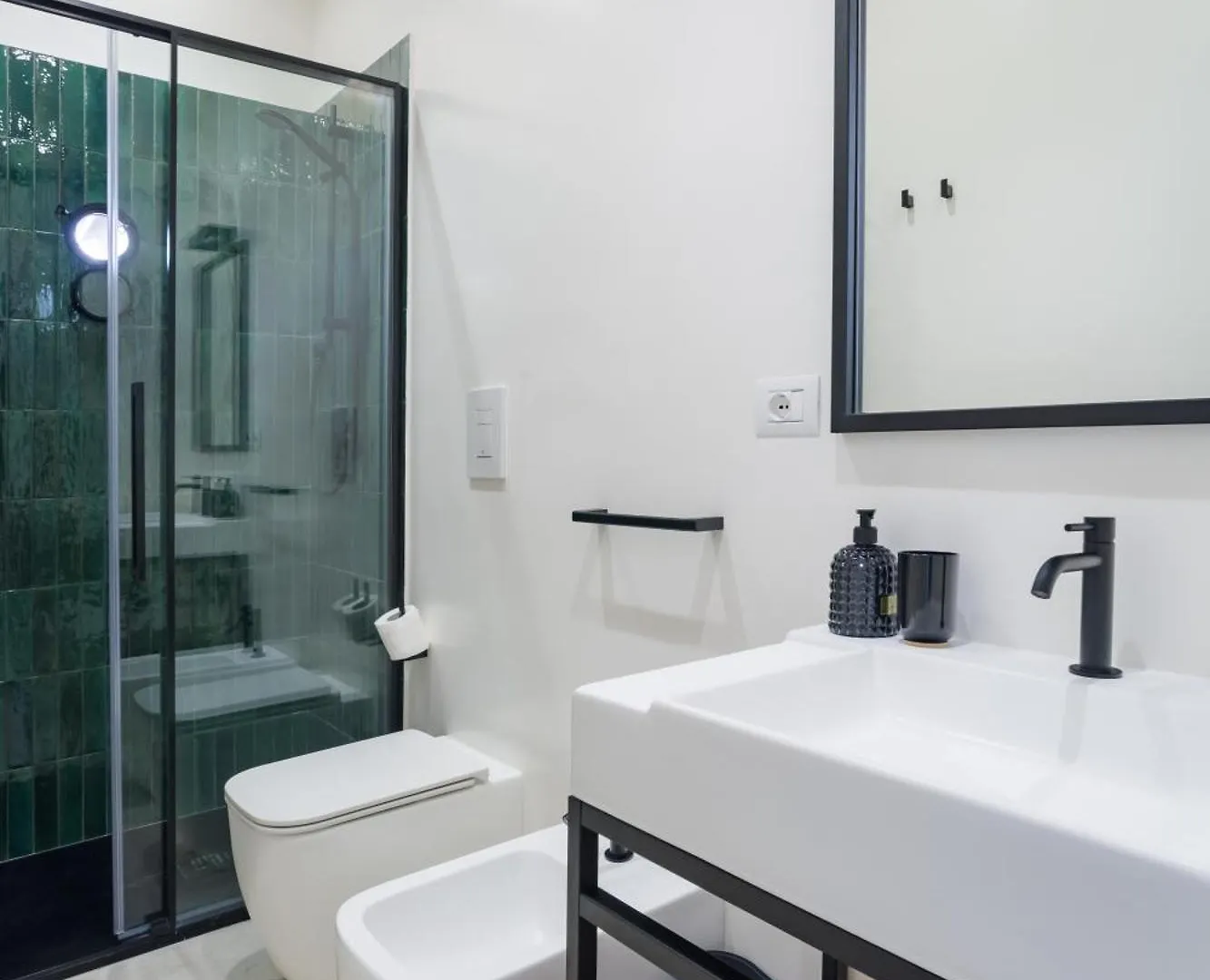 Weaver Suites By Dimorra Naples 0*,