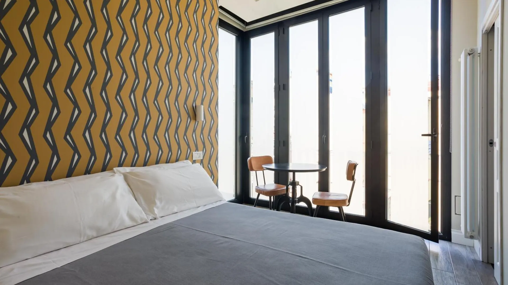 Aparthotel Weaver Suites By Dimorra Naples